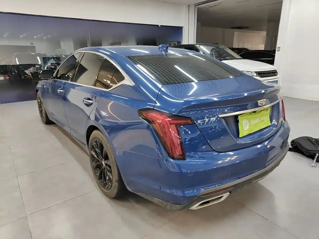 Cadillac CT5 28 T Luxury (Standard)