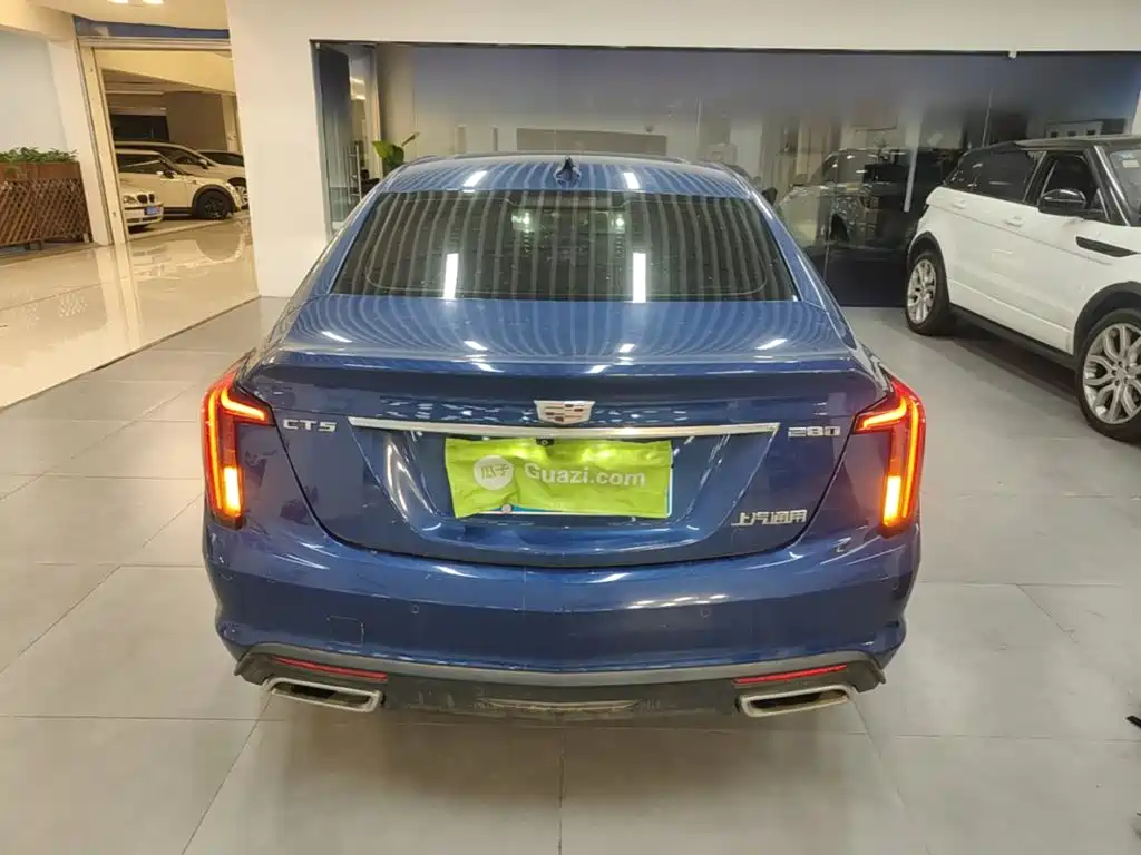 Cadillac CT5 28 T Luxury (Standard)
