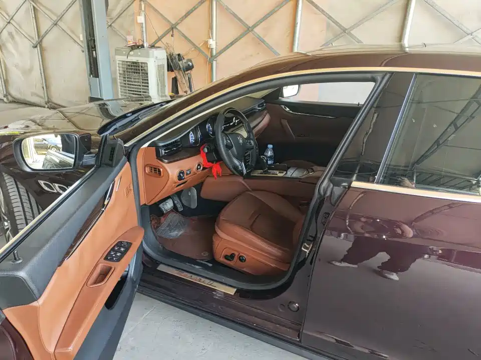 Quattroporte 3.0 T Standard