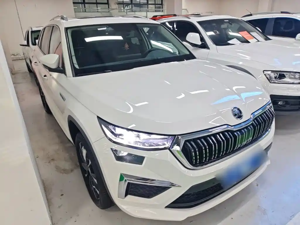 Kodiaq 柯迪亚克 2022款 TSI330 5座两驱奢享版