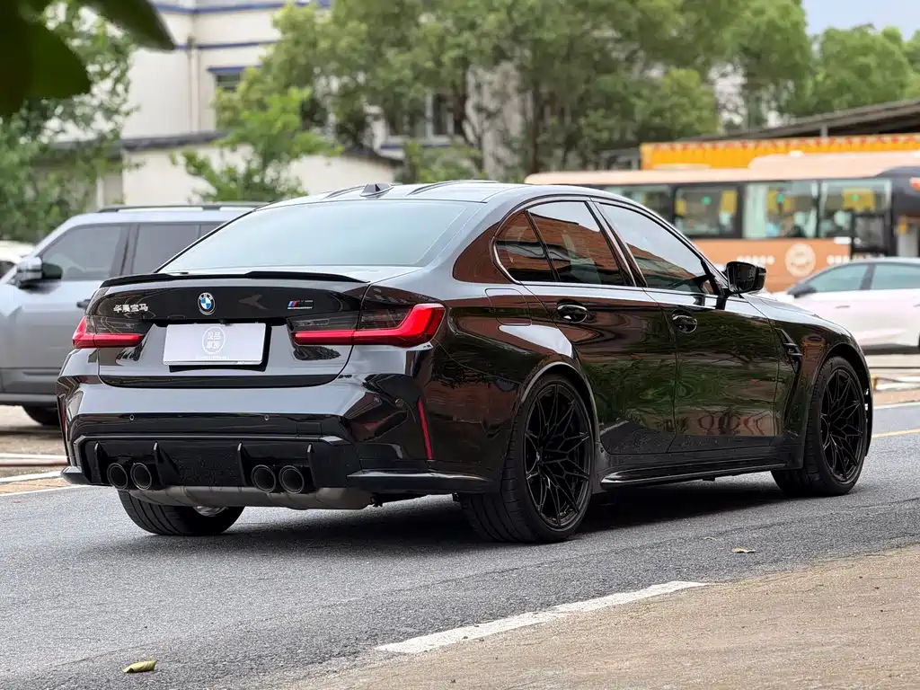 BMW M3 M3 4-door Sedan Thunder
