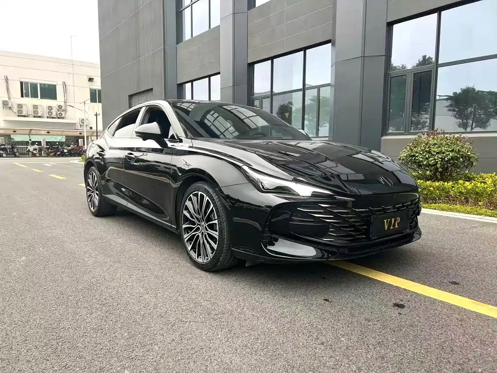 MG7 2.0 T Auto Beauty Hunter Luxury Enjoyment