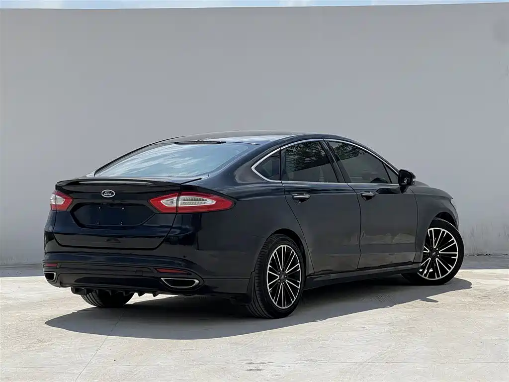 Mondeo 2.0 L GTDi240 Supreme