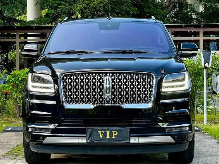 Lincoln Navigator 3.5 T Honor Shine CN-VI