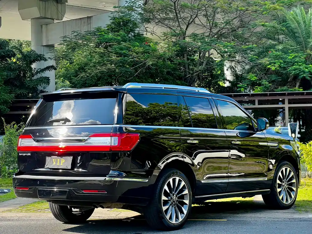 Navigator 3.5 T Honor Shine CN-VI