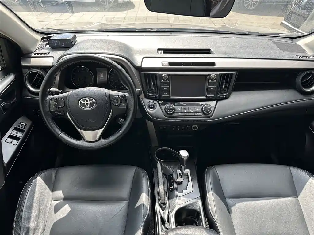 RAV4 2.0 L CVT 2 WD Smart Style CN-V