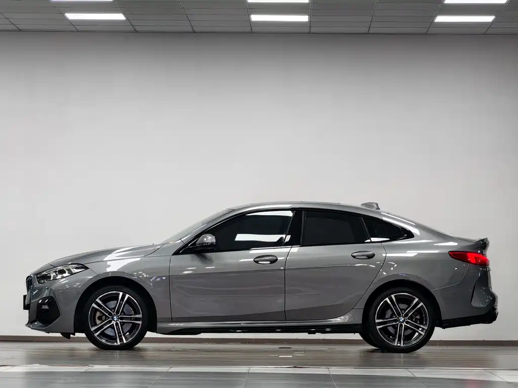 BMW 2 Series (Import) 225 i 4-door Coupe M Sport Night Package