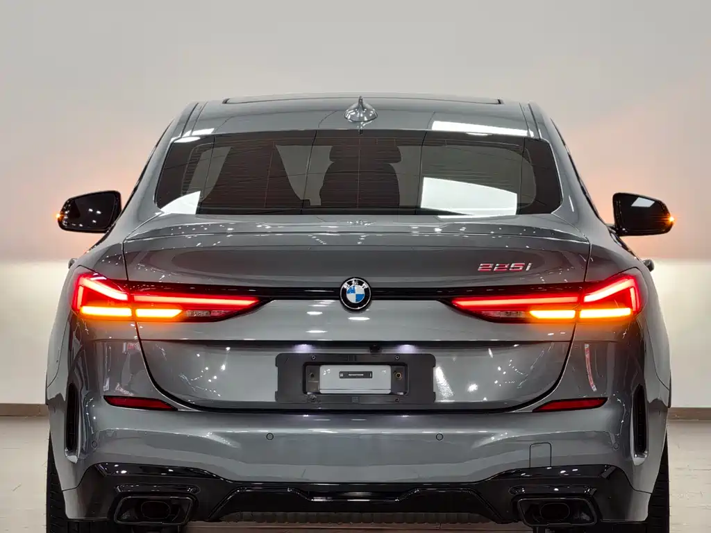 BMW 2 Series (Import) 225 i 4-door Coupe M Sport Night Package