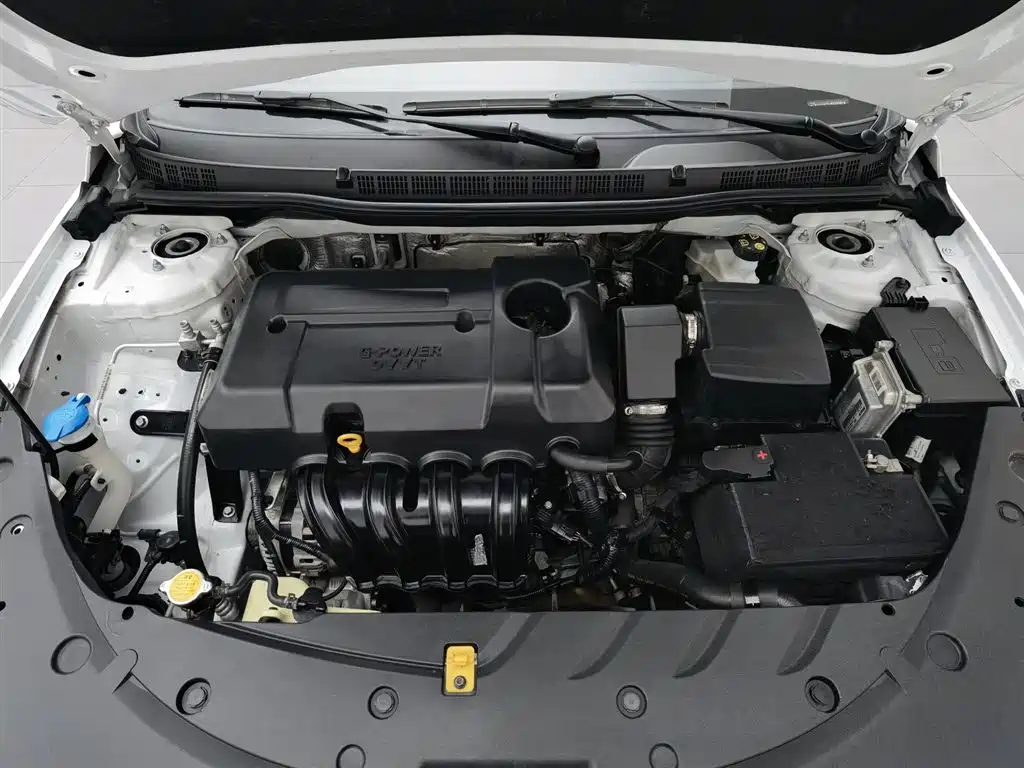 Vision 1.5 L Auto Happy