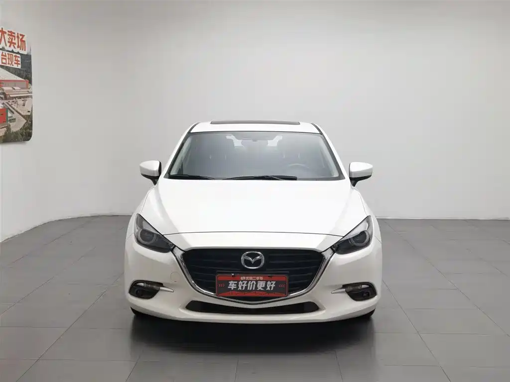 Mazda 3 Axela Sedan 1.5 L Auto Luxury CN-V