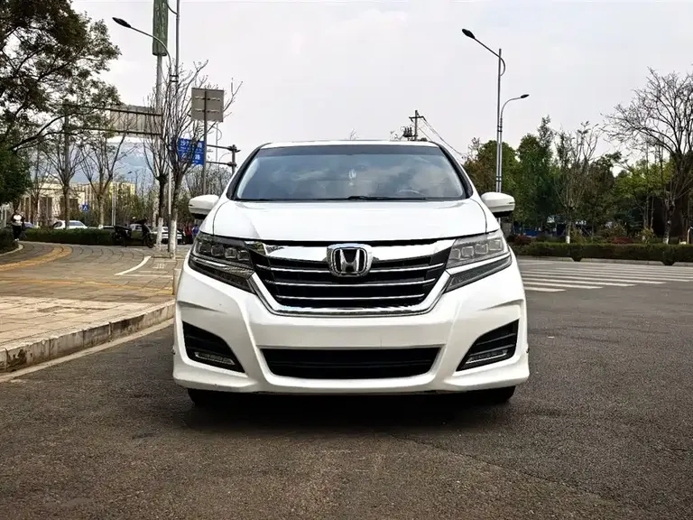 Honda Elysion 2.4 L Luxury