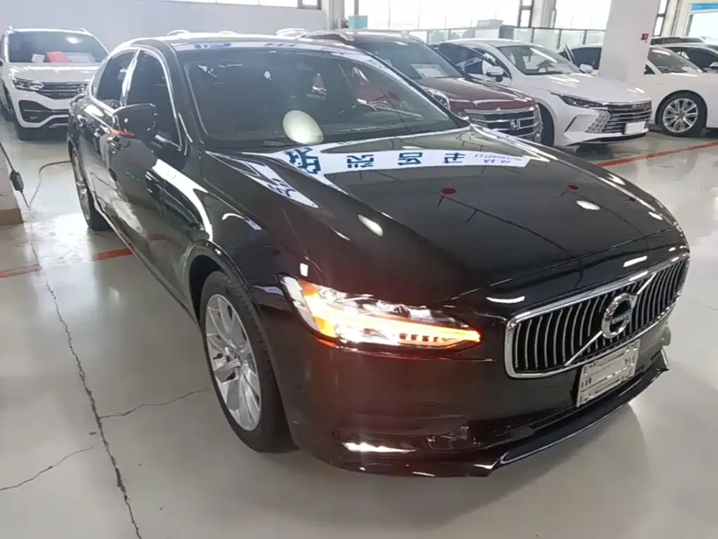 Volvo S90 T5 Smart Vision