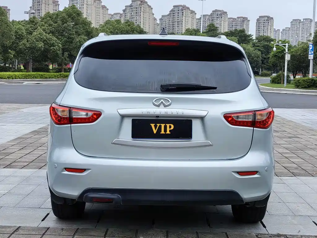 Infiniti JX JX35 2 WD Outstanding