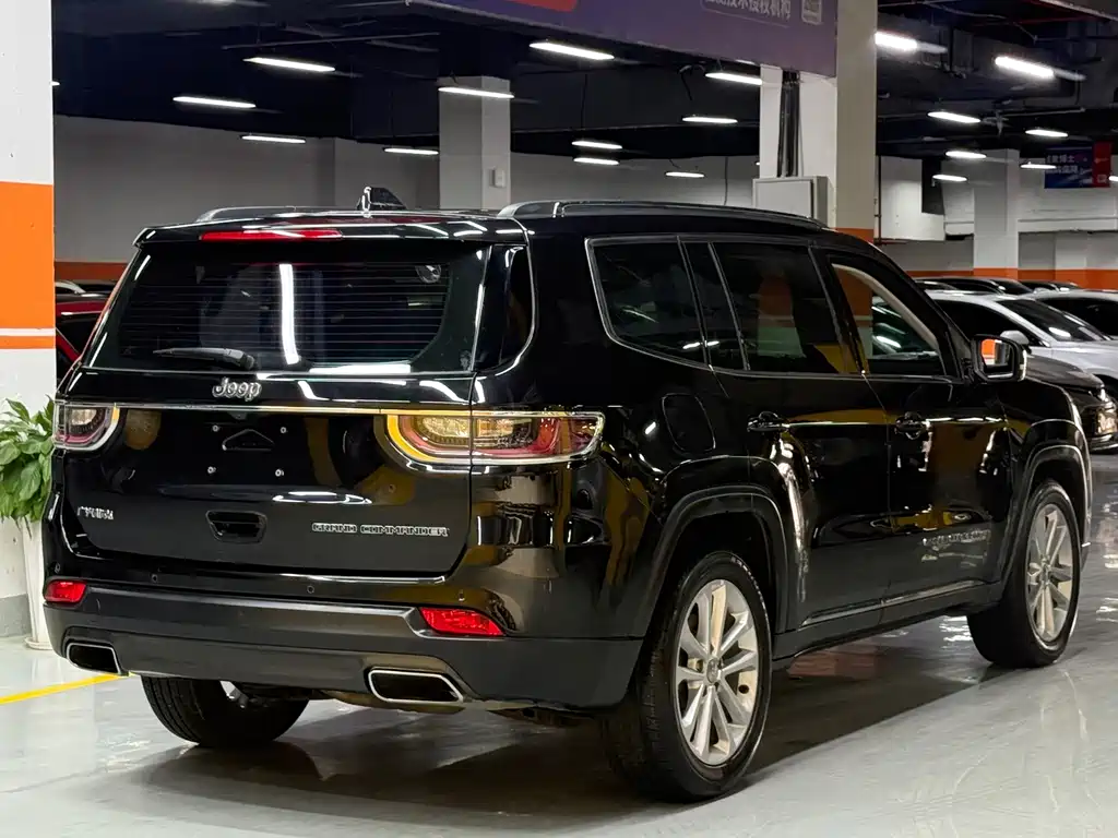 Grand Commander 2.0 T 2 WD Elite
