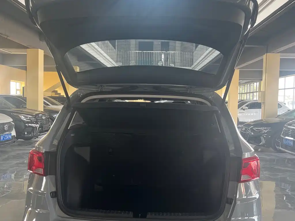 Jetta VS7 280 TSI Auto Highlight Joy