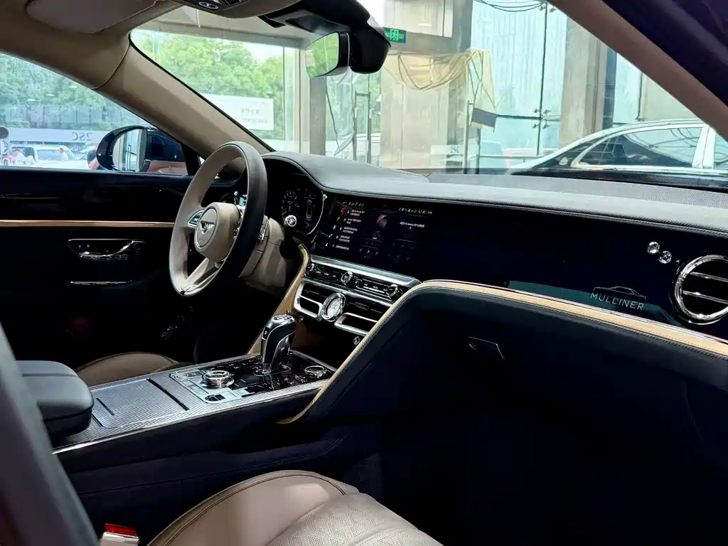 Flying Spur PHEV 4.0 T V8 Mulliner