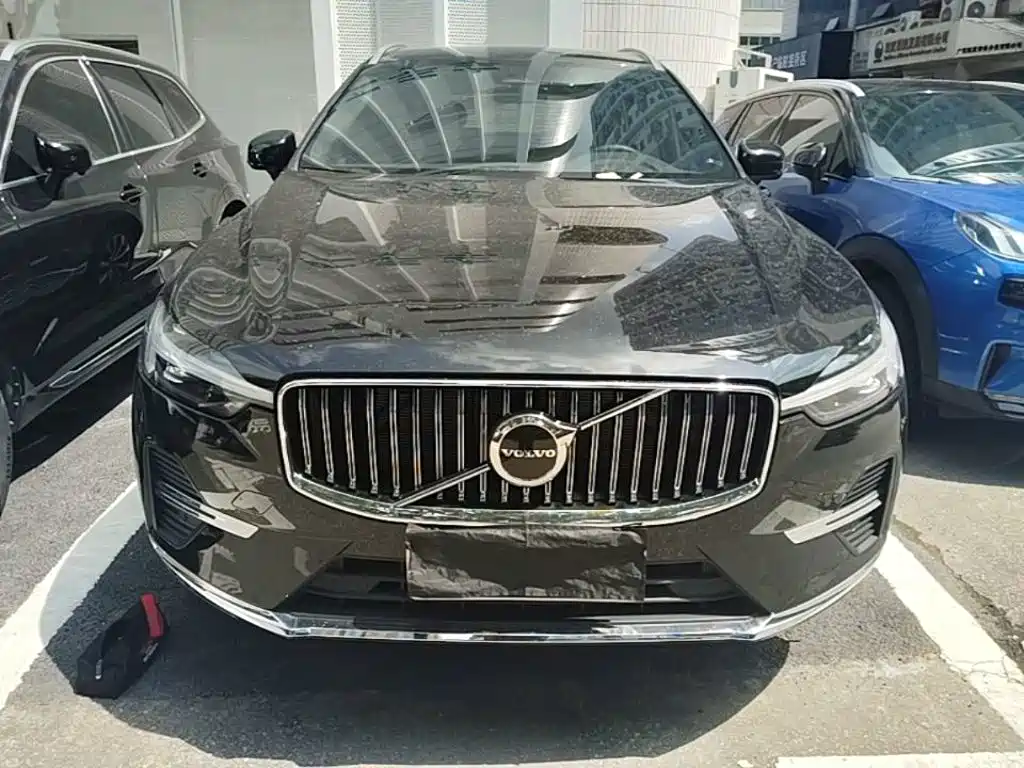 Volvo XC60 B5 4 WD Smart Vision Luxury