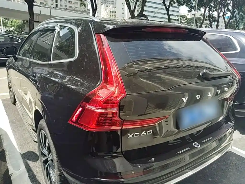 Volvo XC60 B5 4 WD Smart Vision Luxury