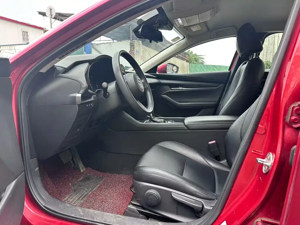 Mazda 3 Axela 1.5 L Auto Quality Beauty