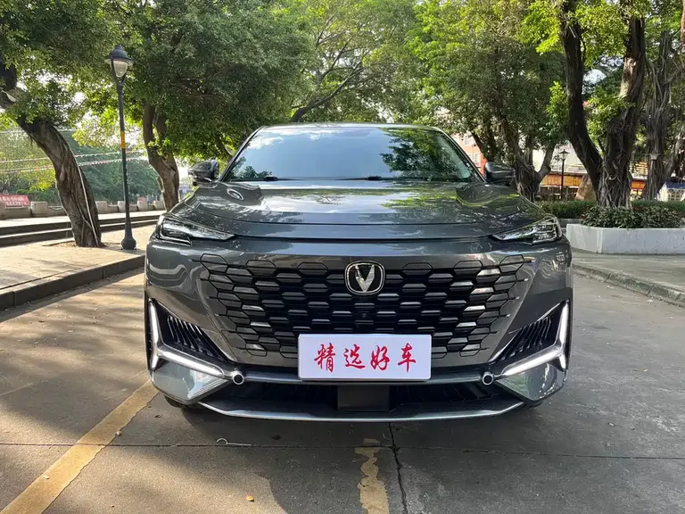 Changan UNI-K 2.0 T 2 WD Joy Style