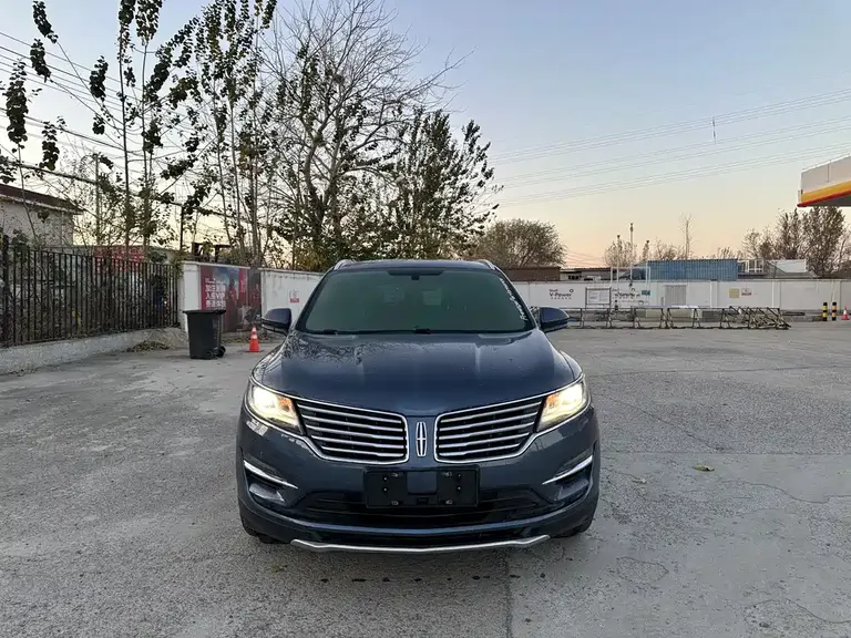 Lincoln MKC 2.0 T 2 WD Premium