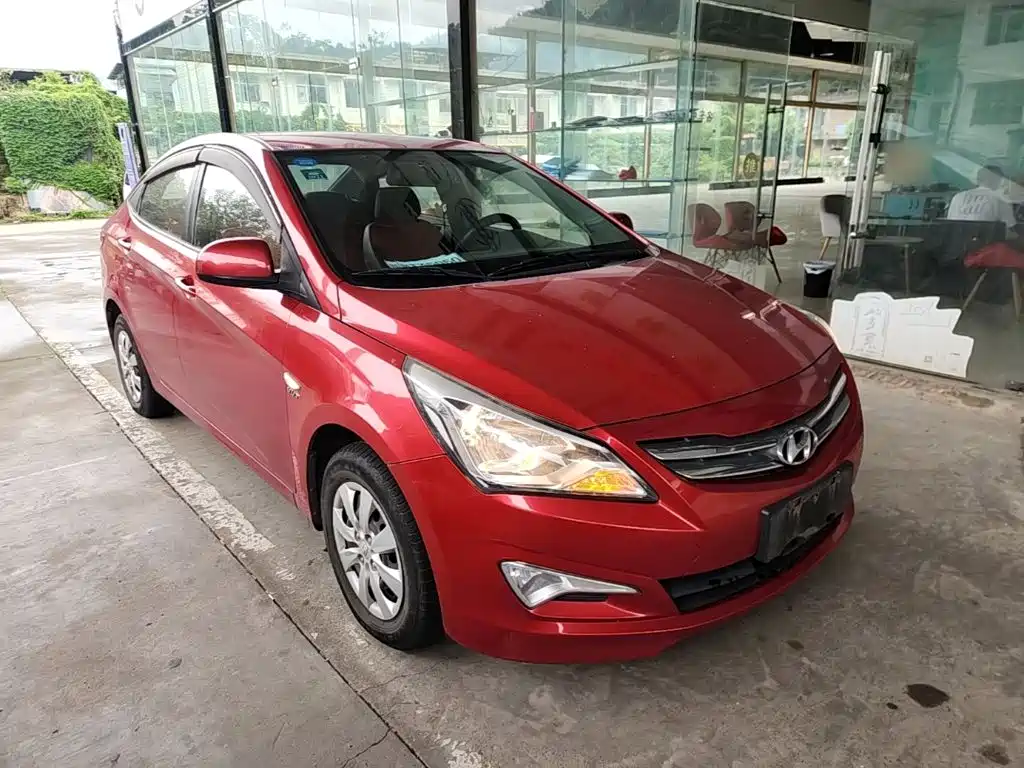 Accent 1.4 L Manual Intelligent GLS