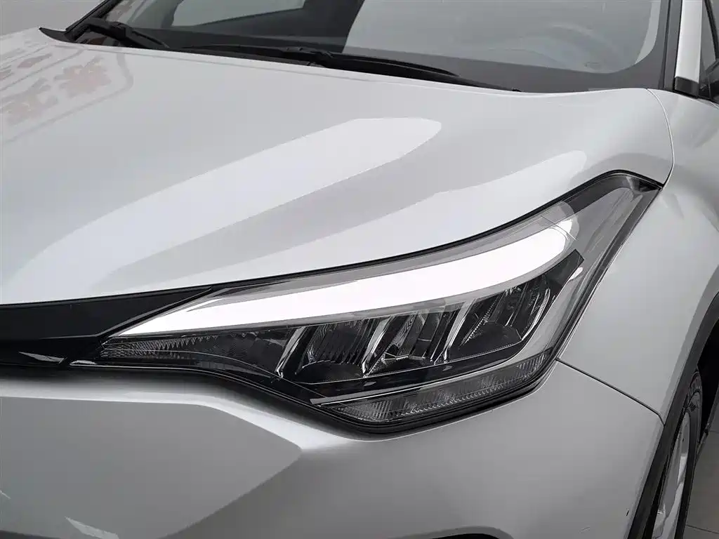 Toyota C-HR 2.0 L Comfort