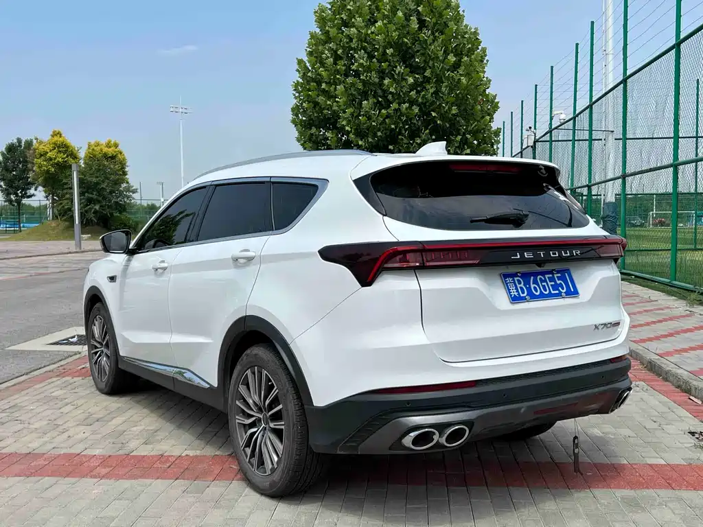Jetour X70 PLUS 1.5 T DCT Brave PLUS 7-seat