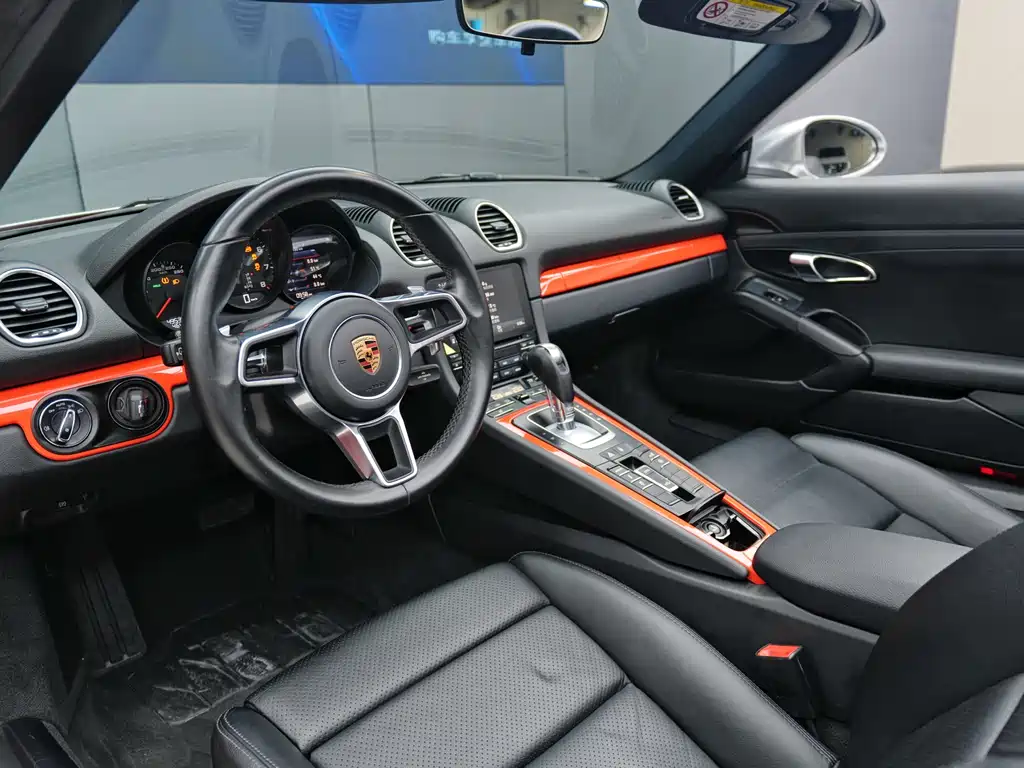 Porsche 718 Boxster 2.0 T