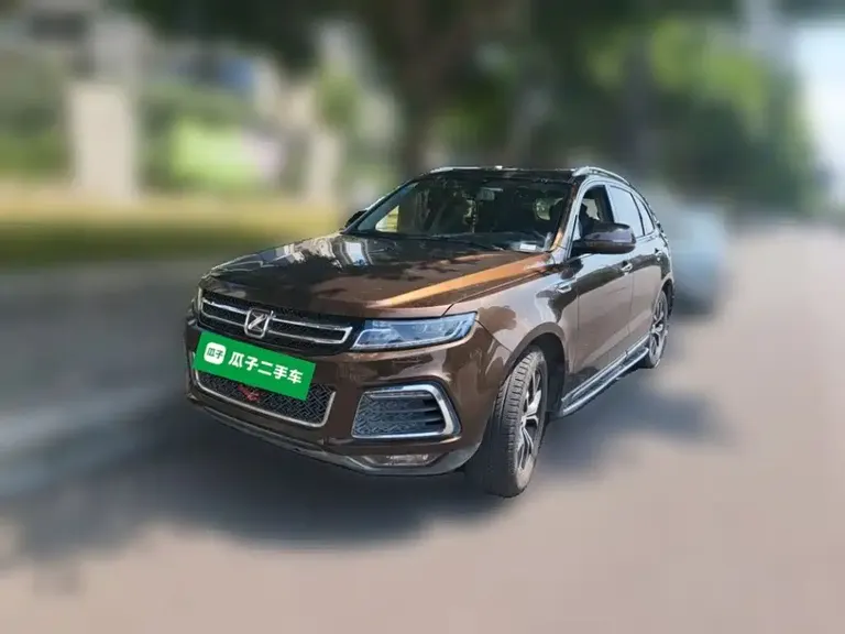 Zotye T600 众泰T600 2016款 运动版 2.0 T DCT尊贵型