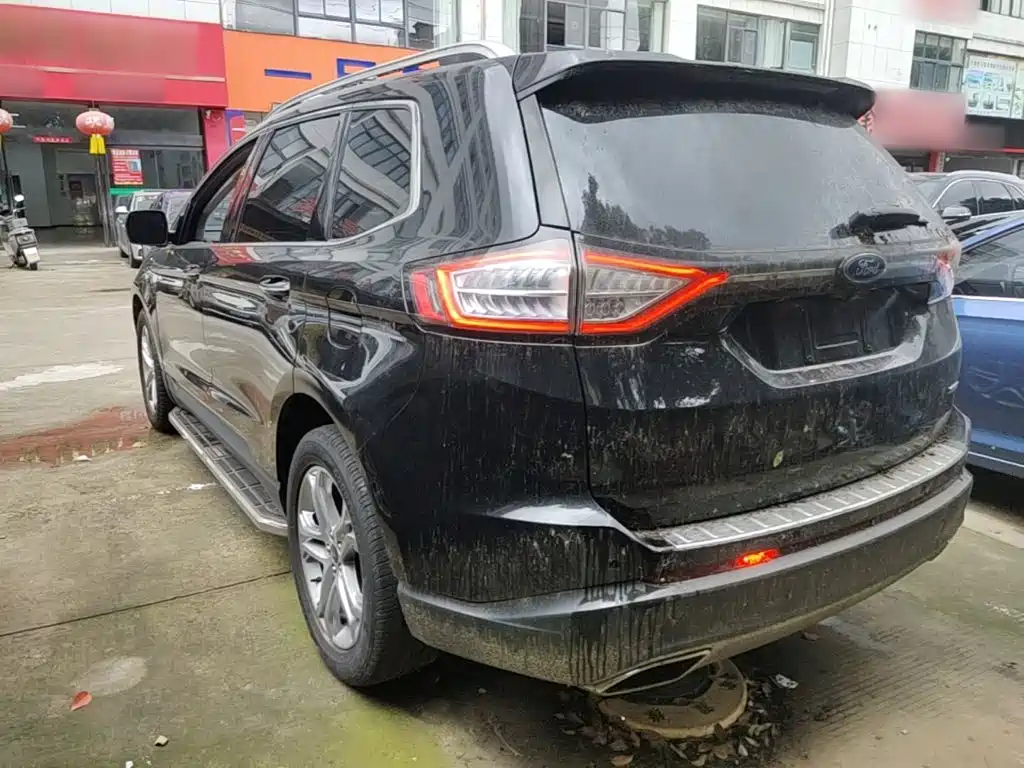 Edge EcoBoost 245 2 WD Grand Sharp 7-seat CN-V