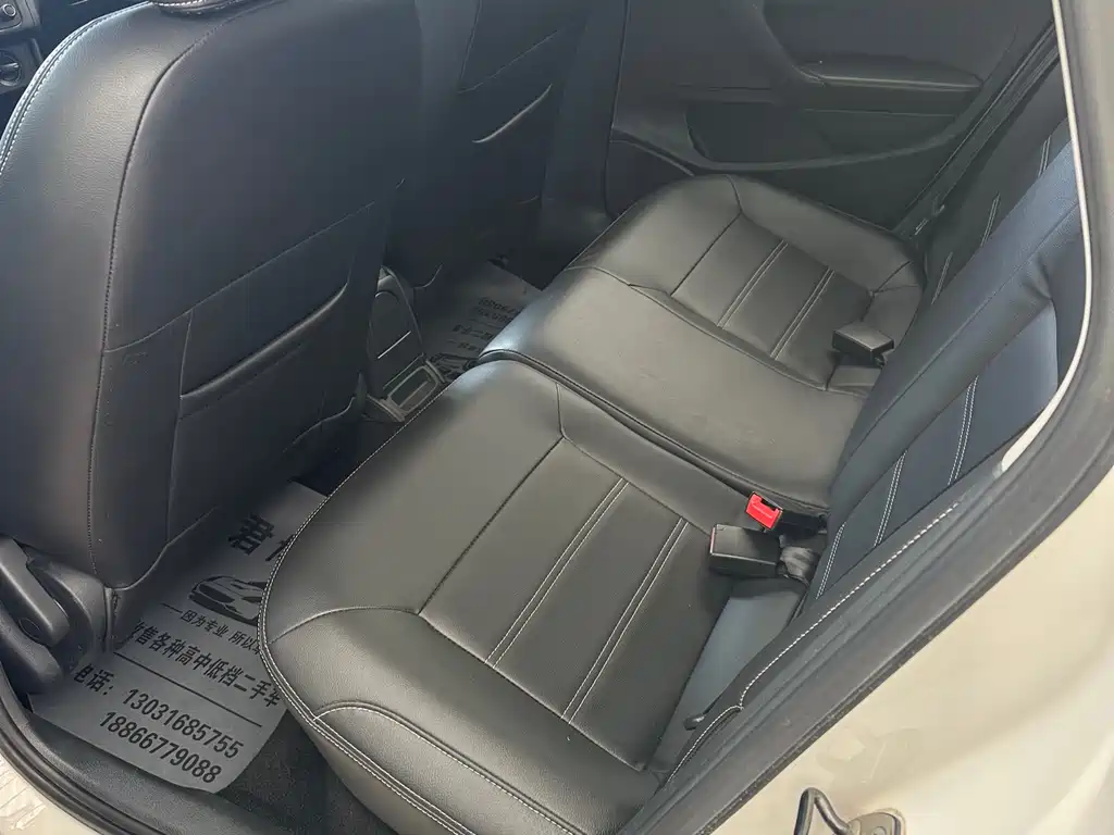 Polo 1.6 L Auto Comfort
