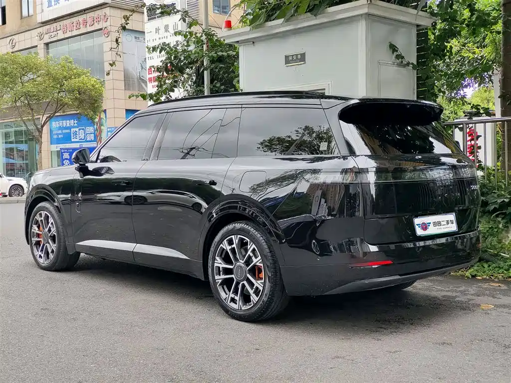 Lynk & Co 900 领克900 2025款 1.5 T Ultra 6座