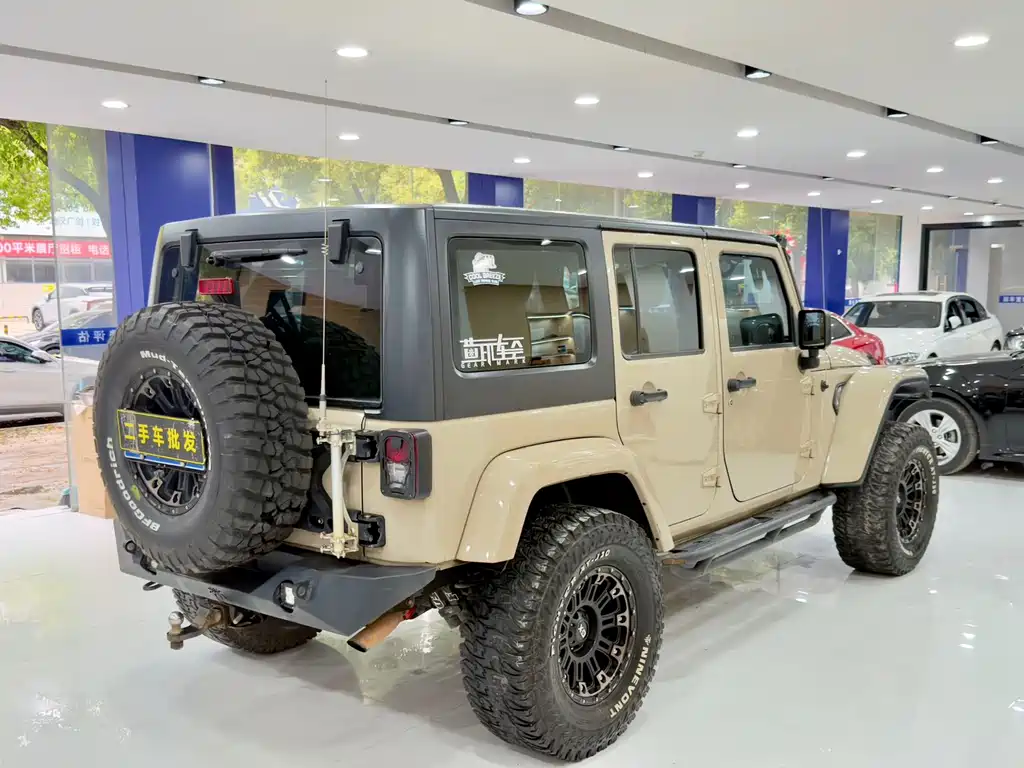 Wrangler 3.0 L Sahara 4-door Comfort Enjoyment