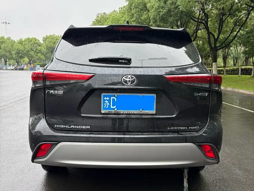 Highlander 380 T 4 WD Distinguished 7-seat