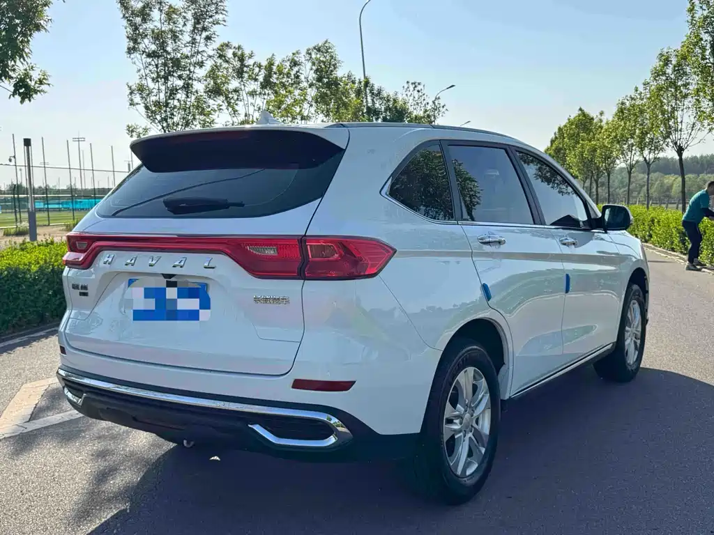Haval M6 PLUS 1.5 T Manual Elite Connected