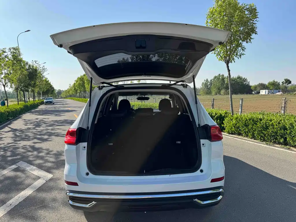 Haval M6 PLUS 1.5 T Manual Elite Connected
