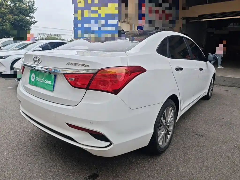 Mistra 1.8 L Auto Intelligent GLS CN-V