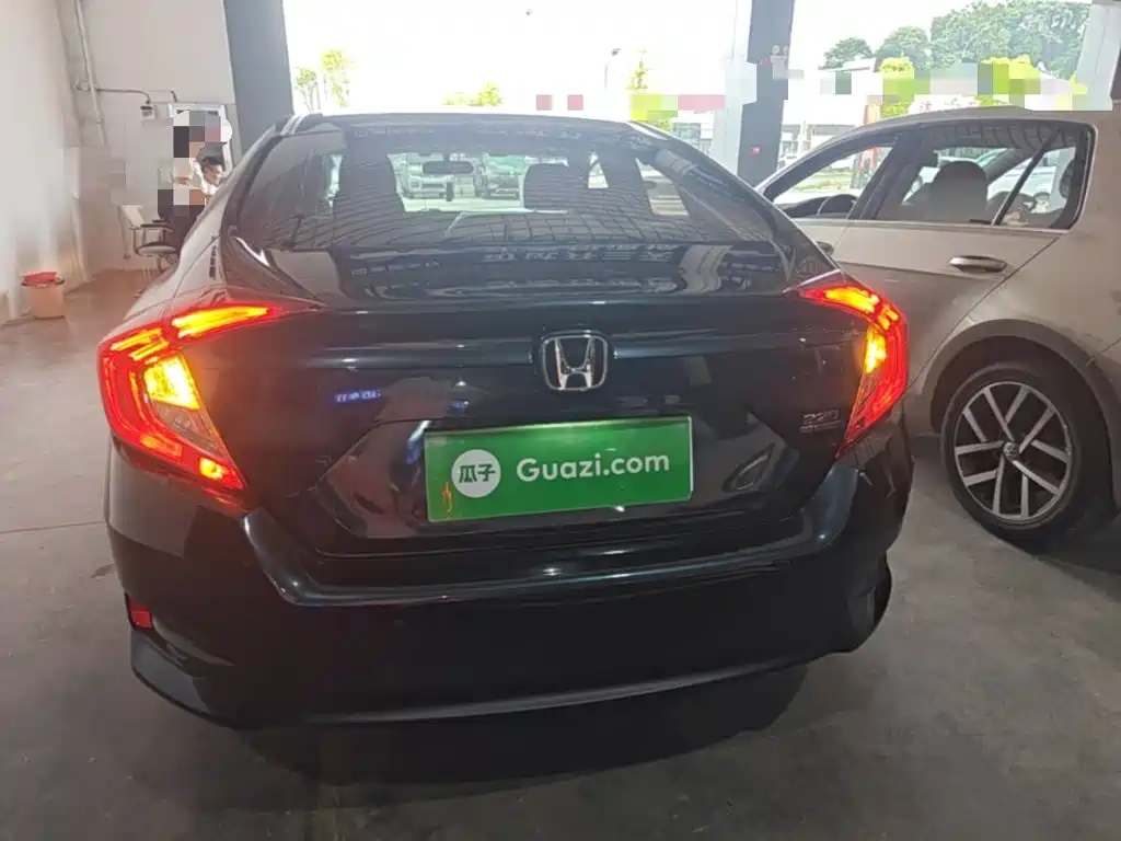 Civic 220 TURBO CVT Power Motion CN-VI