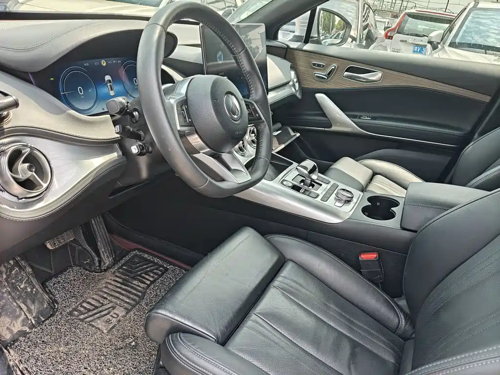 Denza X PHEV Flagship