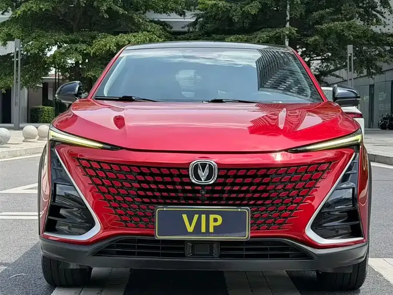 Changan UNI-T 1.5 T Distinguished