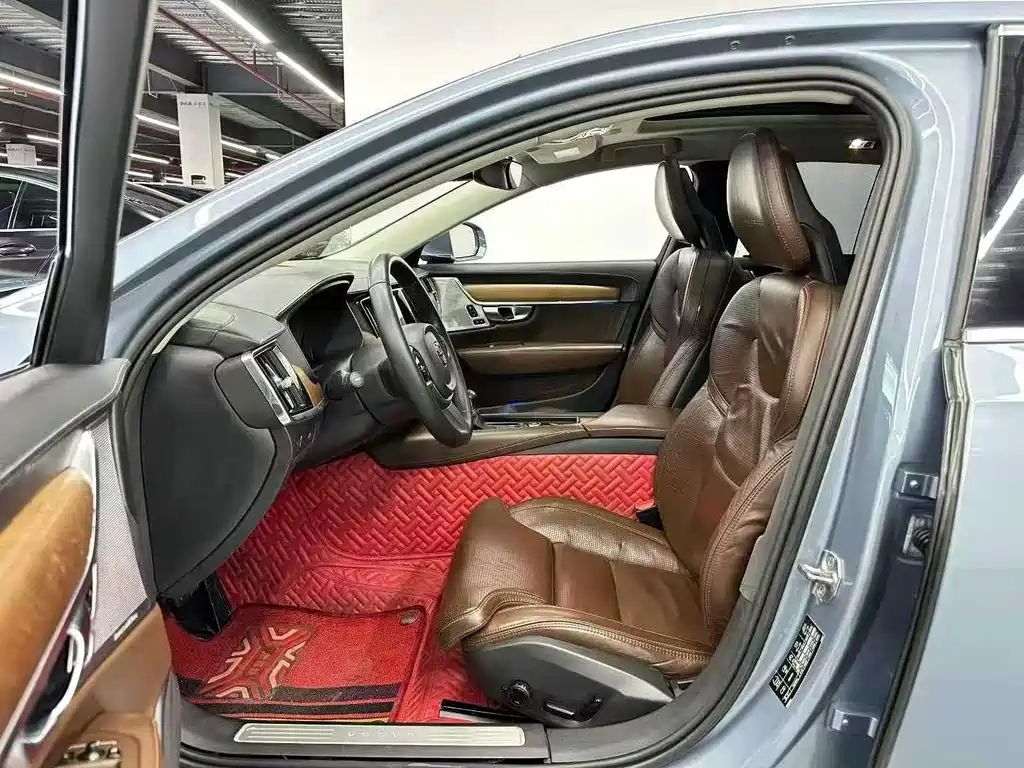 Volvo S90 T5 Smart Supreme