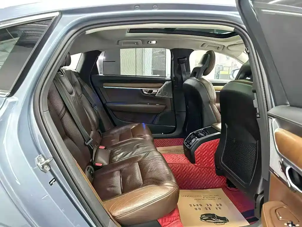 Volvo S90 T5 Smart Supreme