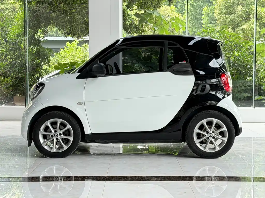 smart fortwo 1.0 L 52 kW Hardtop Agile