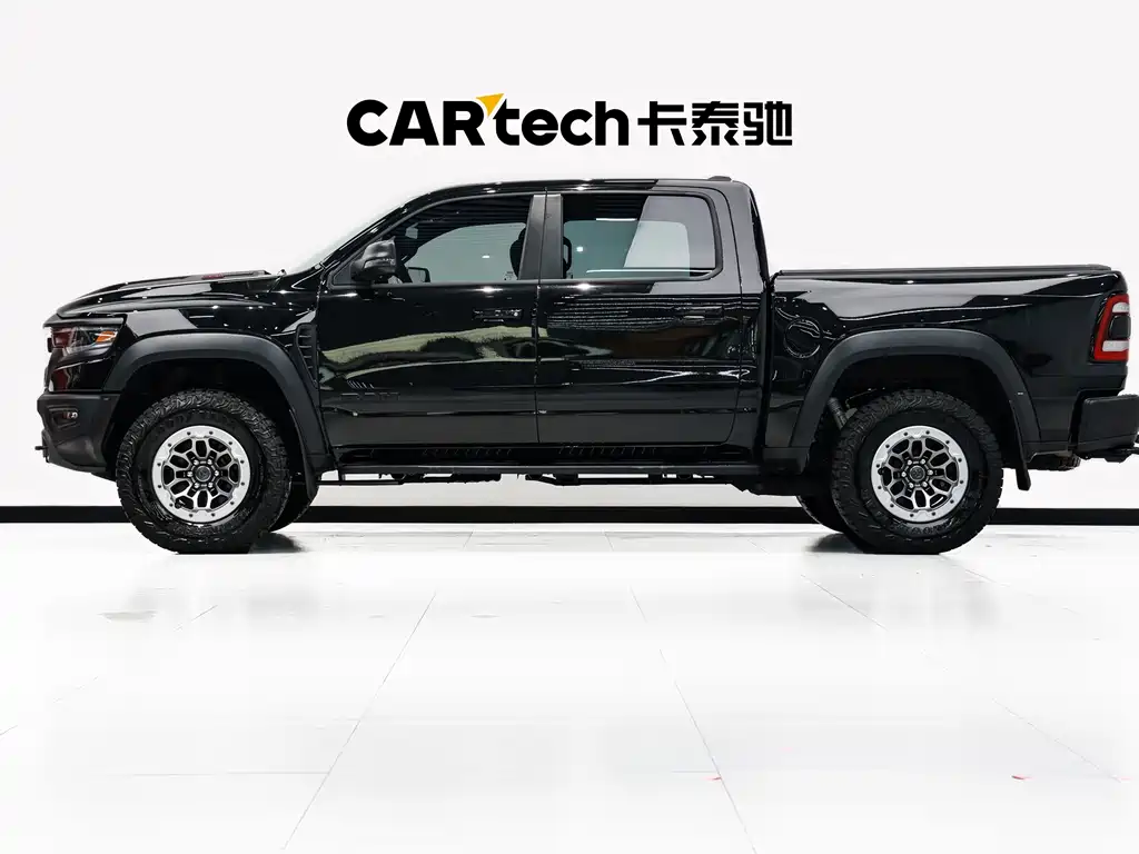 RAM Trucks 6.2 T US Spec