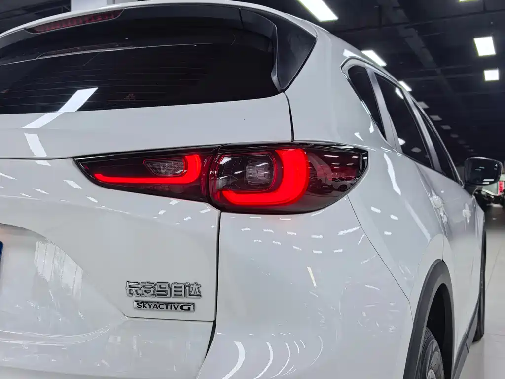Mazda CX-5 2.0 L Auto 2 WD Smart Grace
