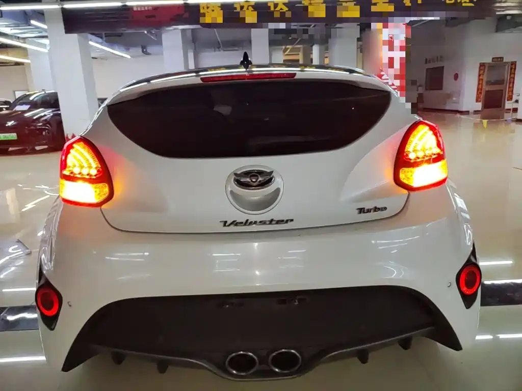 Veloster Veloster飞思 2015款 1.6 T 自动豪华版