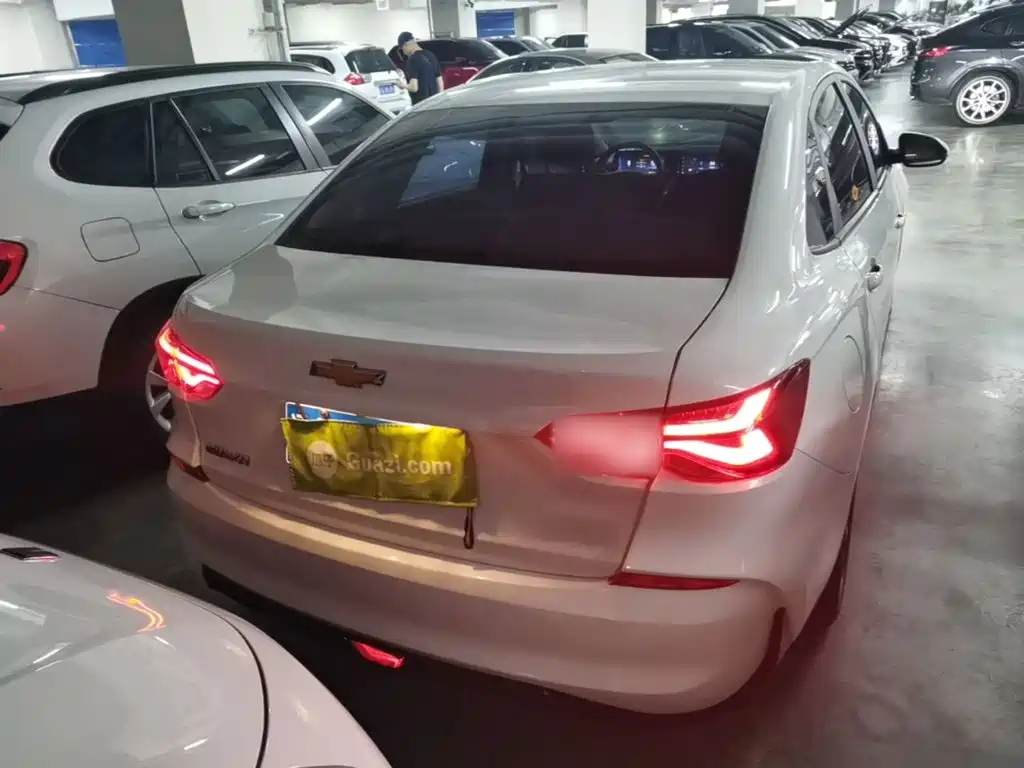 Monza 1.5 L DCT Pleasure