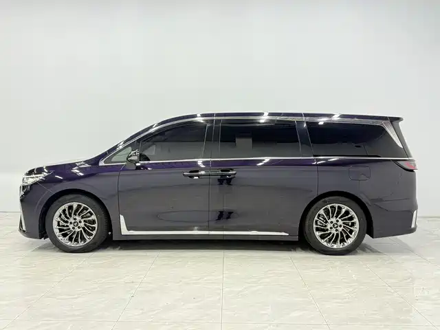 Voyah Dreamer PHEV Ultra Long Range Flagship