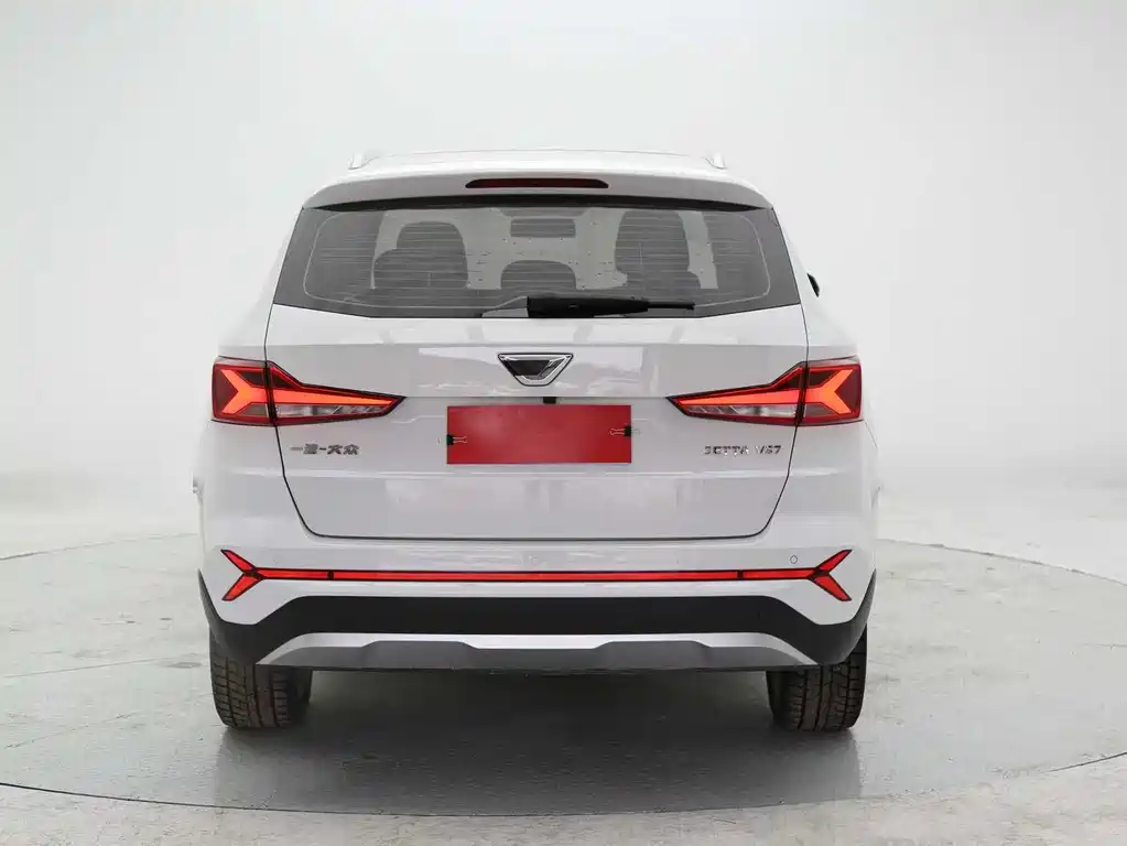 Jetta VS7 280 TSI Auto Progressive